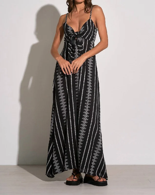 Forever And Always Maxi Dress In Black/white