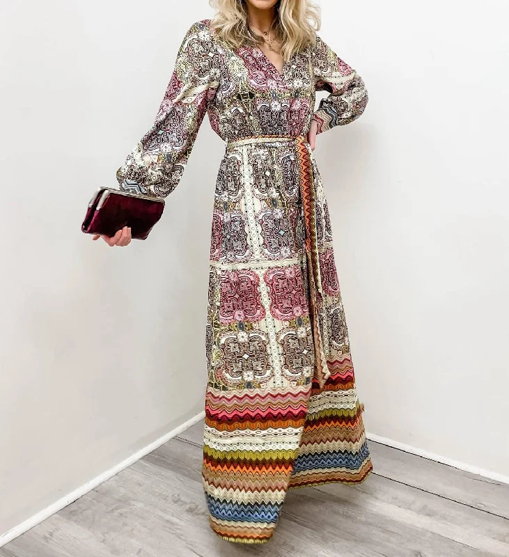 Dreams Of Paisley Maxi Dres In Multi