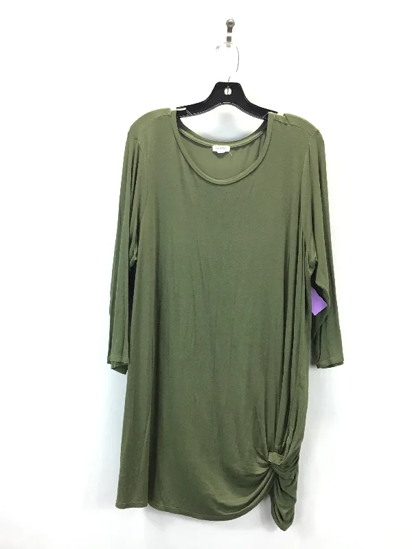 Top 3/4 Sleeve Basic By Westport In Green, Size: 1x