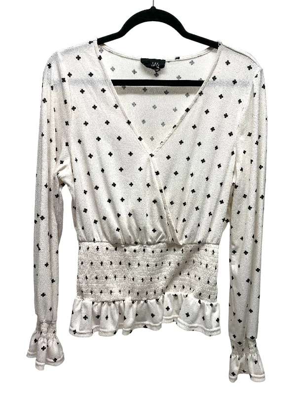 Top Long Sleeve By Clothes Mentor In Black & White, Size: L